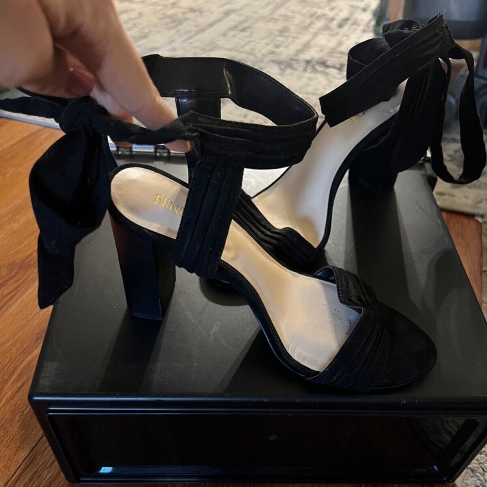 Women's Nine West Open Toe Ankle Tie Back Block Heels 6.5 M